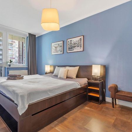 Tomato Apartment - With Free Parking Братислава Экстерьер фото